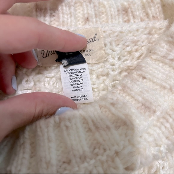 Universal Thread cream tan fringe sweater - Picture 10 of 10